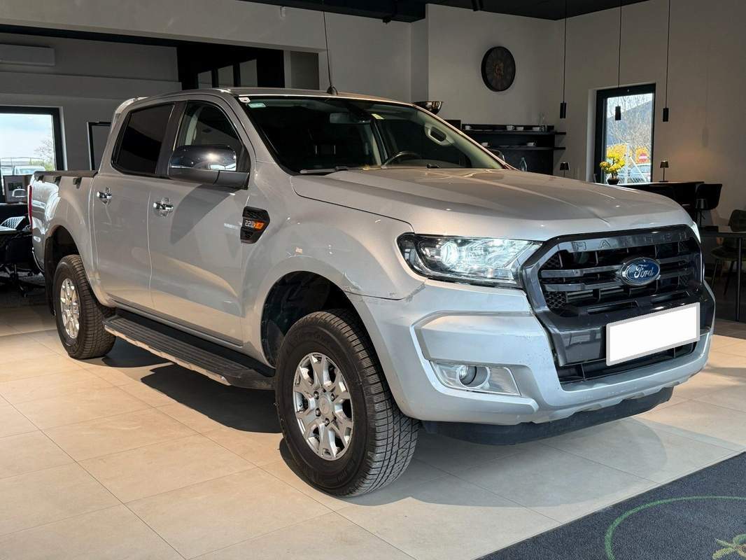 FORD RANGER XLT 4x4 EURO6 - rate, leasing - fotografia 2 din 3