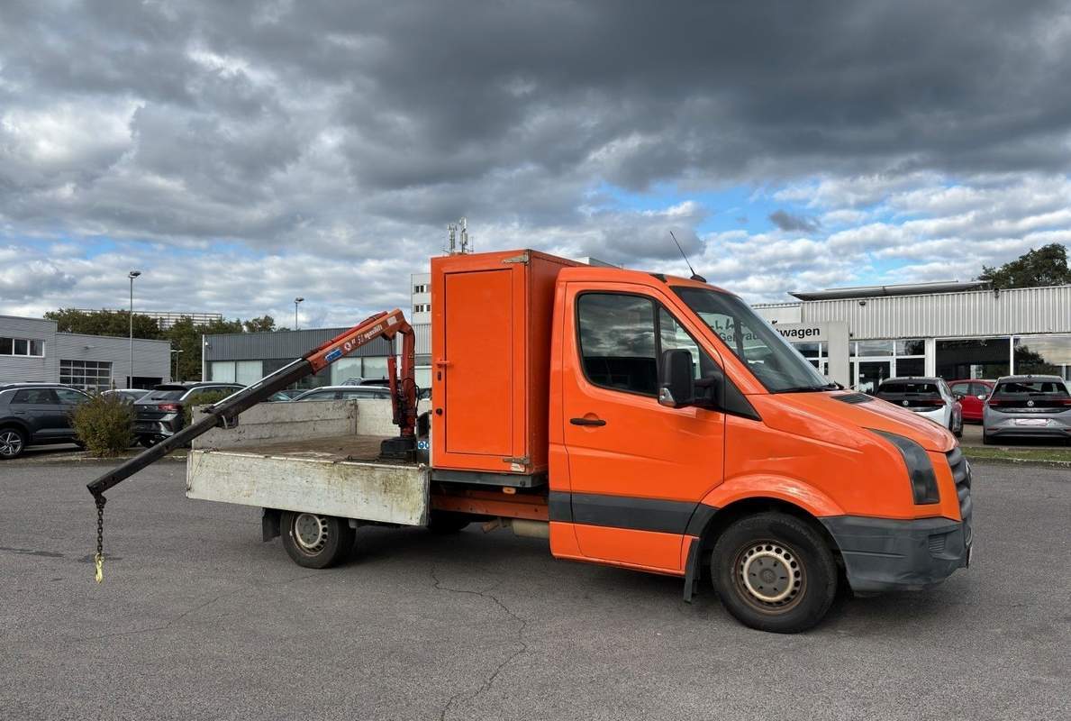 Volkswagen Crafter - bena cu macara - fotografia 1 din 3