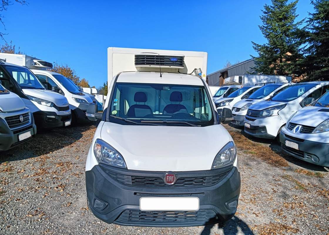 Fiat Doblo Frigo BOX priza 230V - fotografia 2 din 3