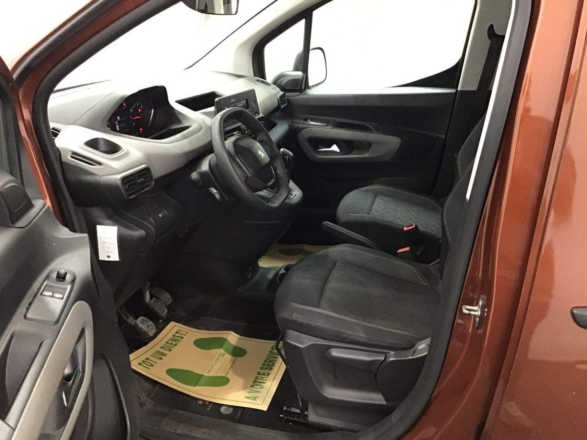 Peugeot RIFTER 1.5Blue-HDi in rate, leasing
