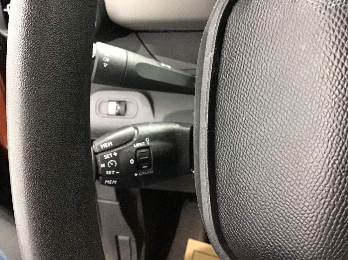Peugeot RIFTER 1.5Blue-HDi in rate, leasing