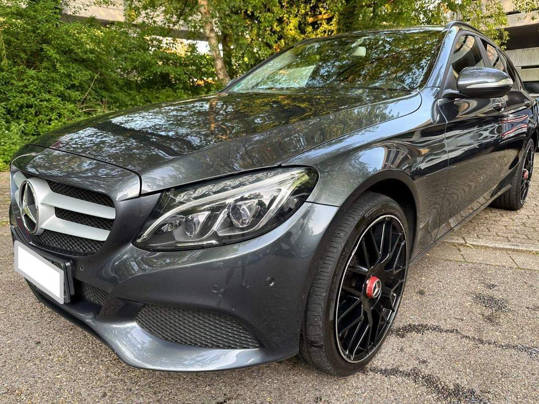 Mercedes C-Klasse 1.6BlueTec - rate, avans zero - fotografia 1 din 3