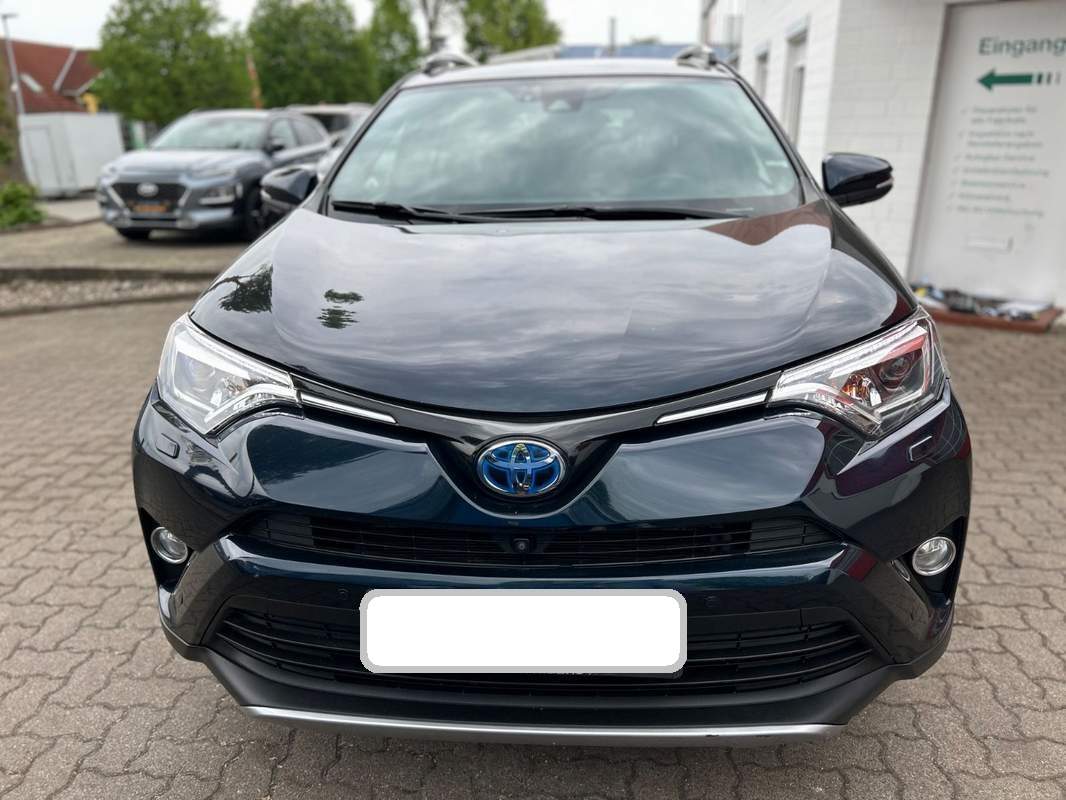 Toyota RAV4 2.5L Hybrid - leasing, rate - fotografia 2 din 3