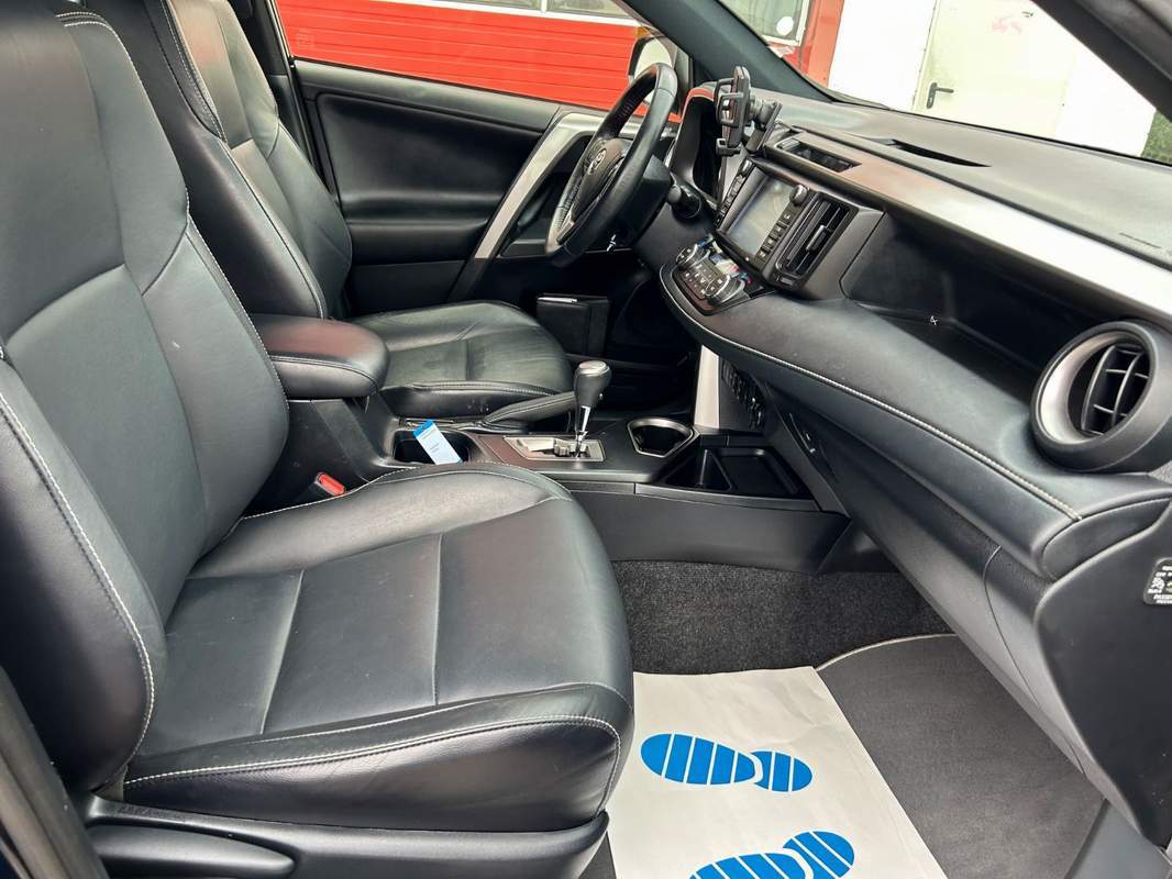 Toyota RAV4 2.5L Hybrid – leasing, rate