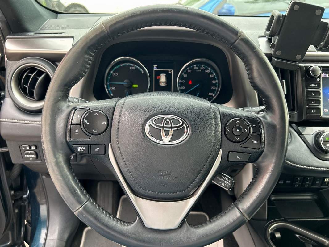 Toyota RAV4 2.5L Hybrid – leasing, rate