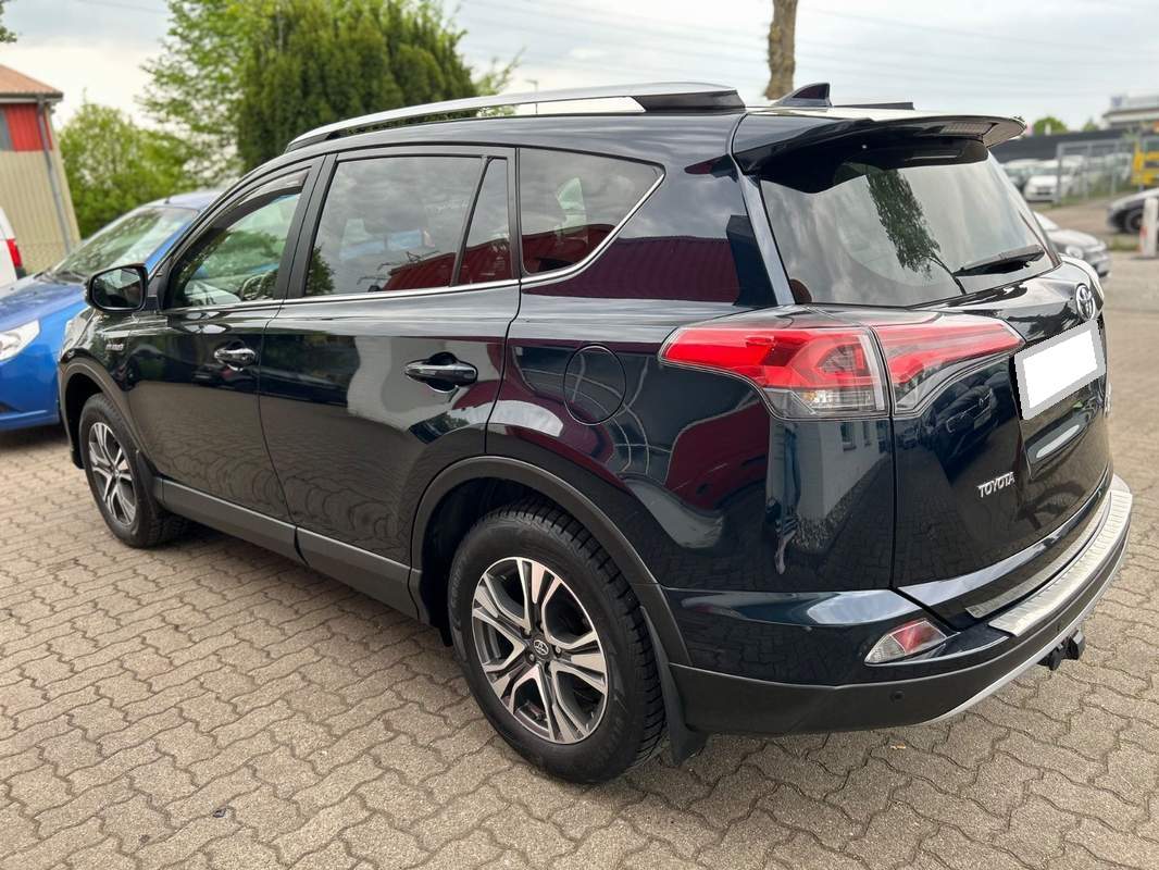 Toyota RAV4 2.5L Hybrid – leasing, rate