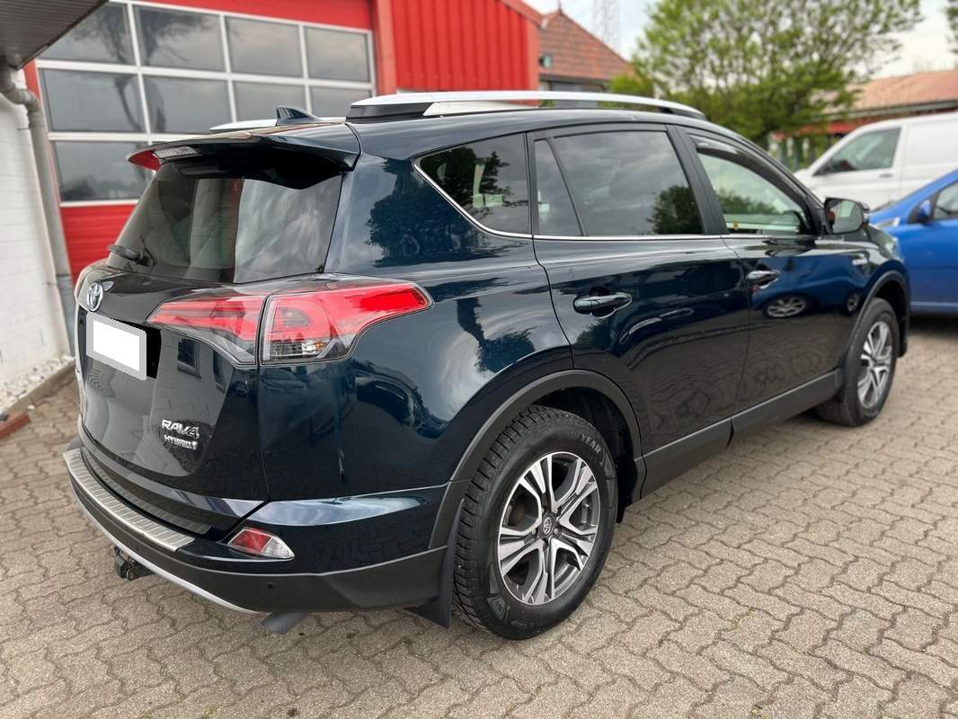 Toyota RAV4 2.5L Hybrid – leasing, rate