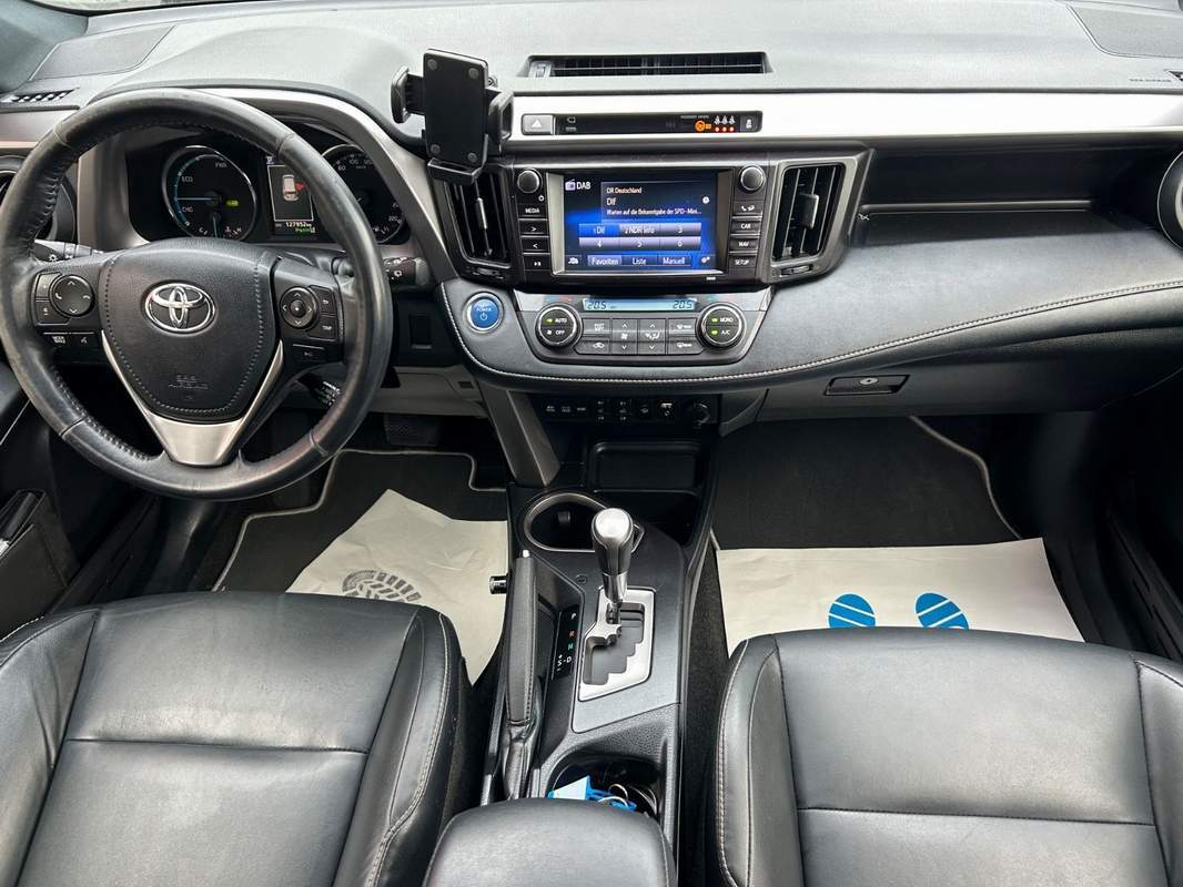 Toyota RAV4 2.5L Hybrid – leasing, rate