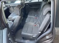 Volkswagen Touran 2.0TDi manual – rate, avans zero