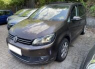 Volkswagen Touran 2.0TDi manual – rate, avans zero
