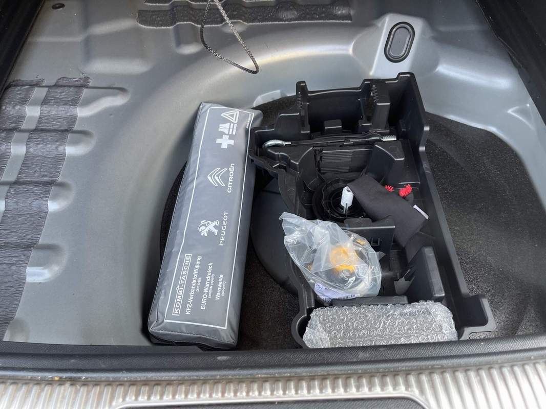 Citroen DS7 – 1.6L benzina 224CP – rate, leasing, garantie