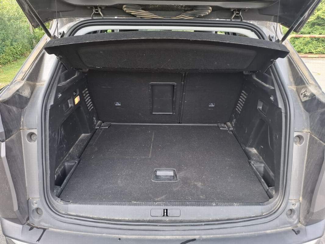 Peugeot 2008 1.2benzina EURO6 cutie manuala – leasing, rate, garantie