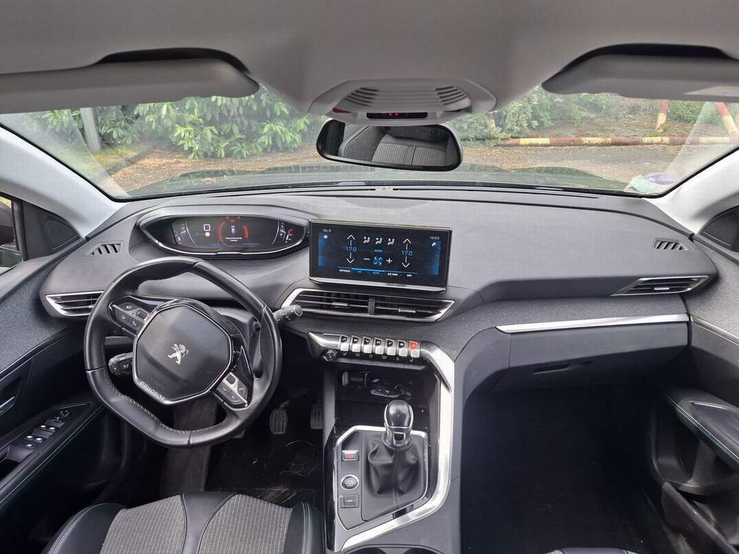 Peugeot 2008 1.2benzina EURO6 cutie manuala – leasing, rate, garantie