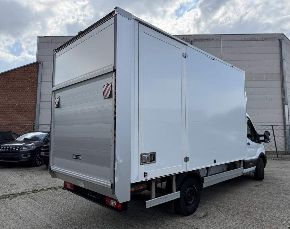 Ford Transit BOX cu lift hidraulic – 3500kg, leasing, rate, garantie 12 luni