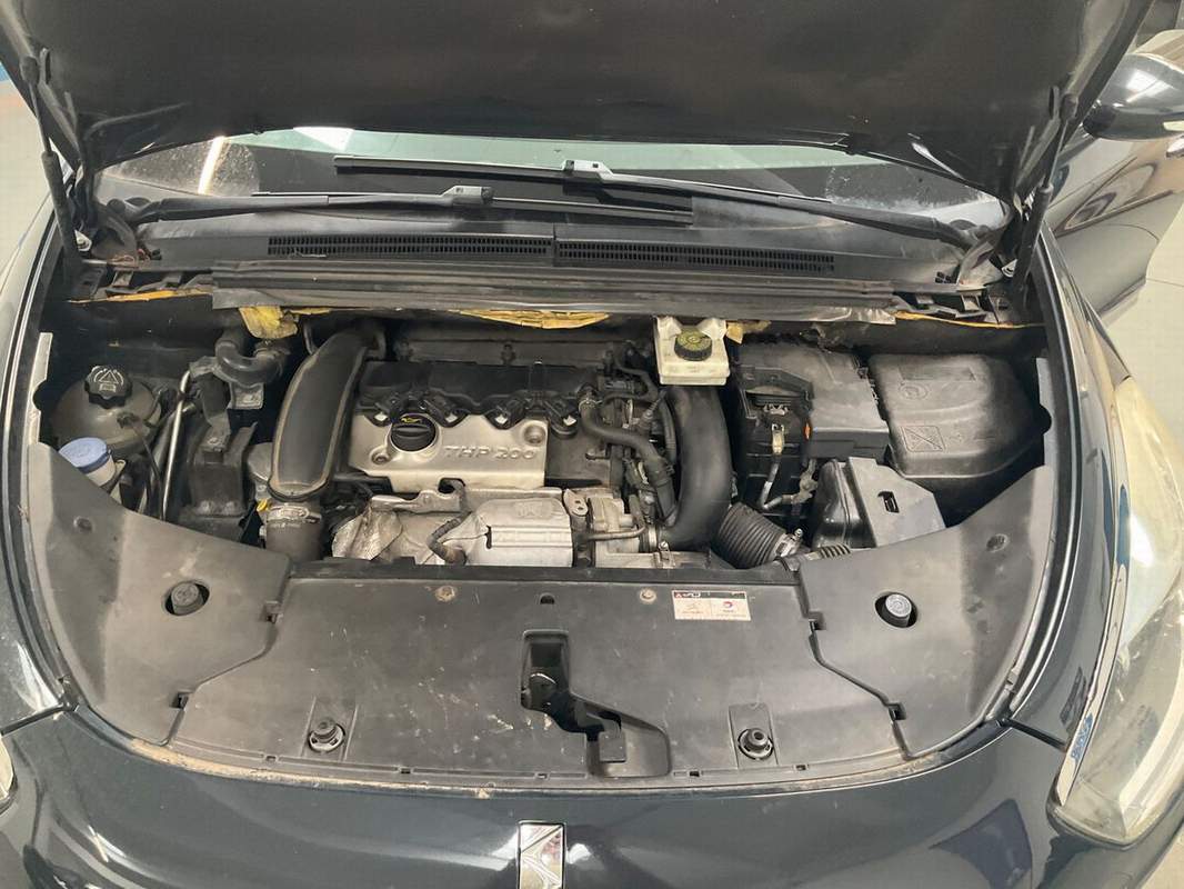 Citroen DS5 1.6 benzina 200CP – rate, avans zero, garantie