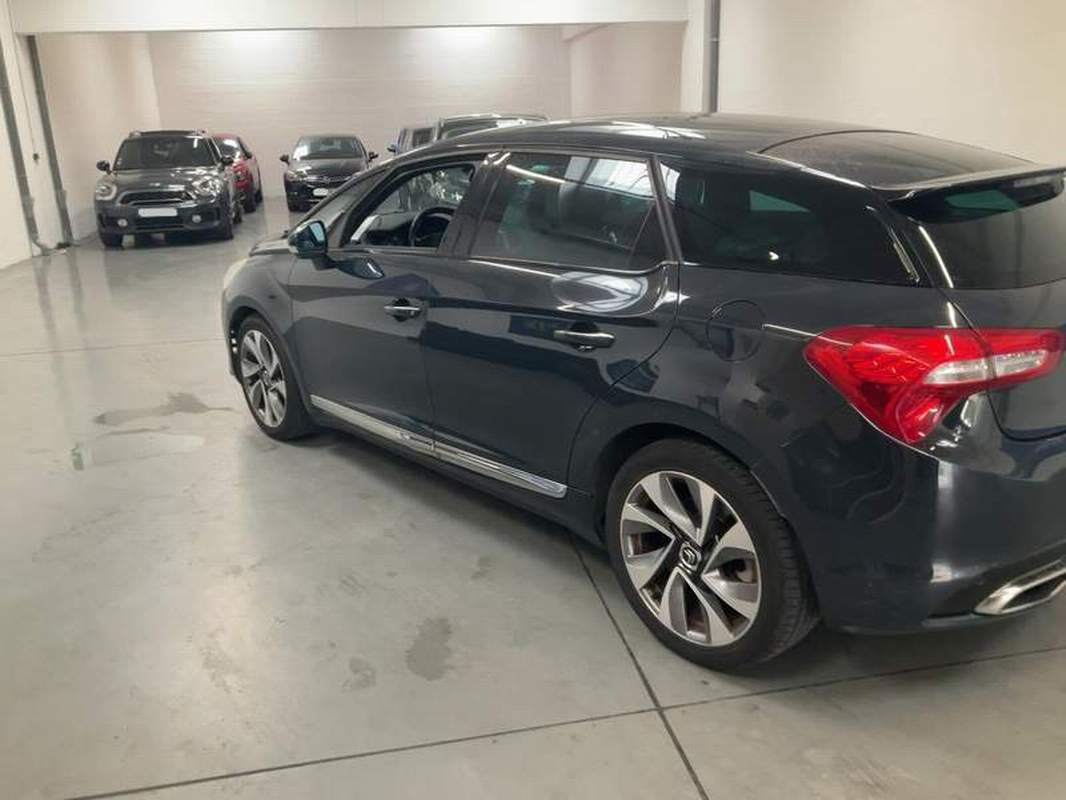 Citroen DS5 1.6 benzina 200CP - rate, avans zero, garantie - fotografia 3 din 3