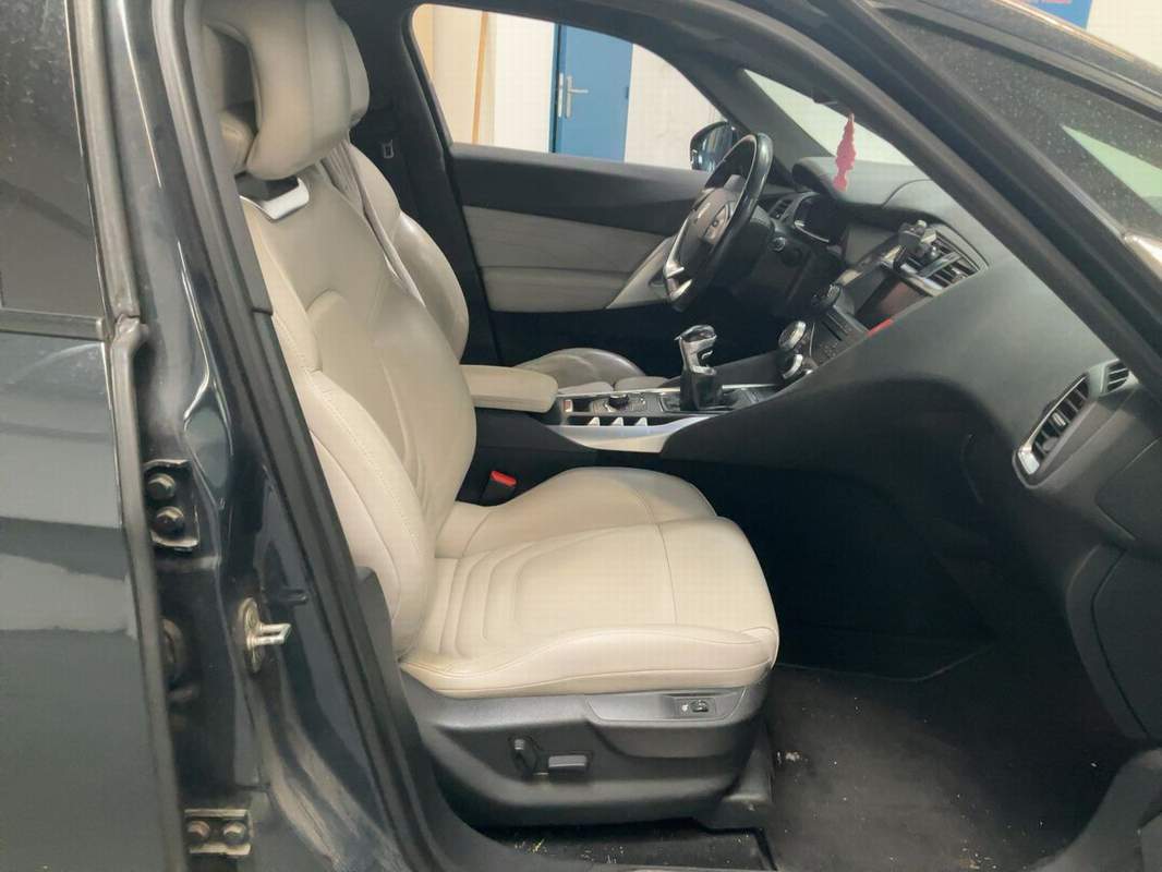 Citroen DS5 1.6 benzina 200CP – rate, avans zero, garantie