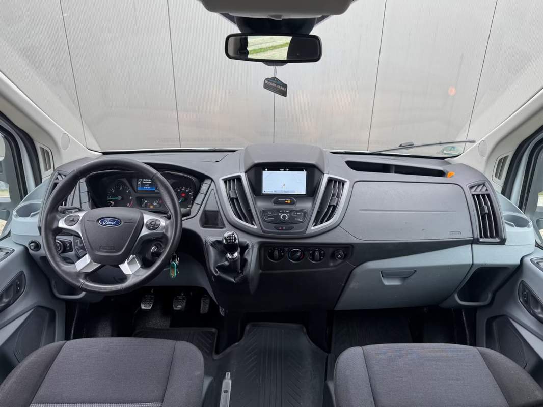 Ford Transit 3500kg, cabina dubla, roti duble spate