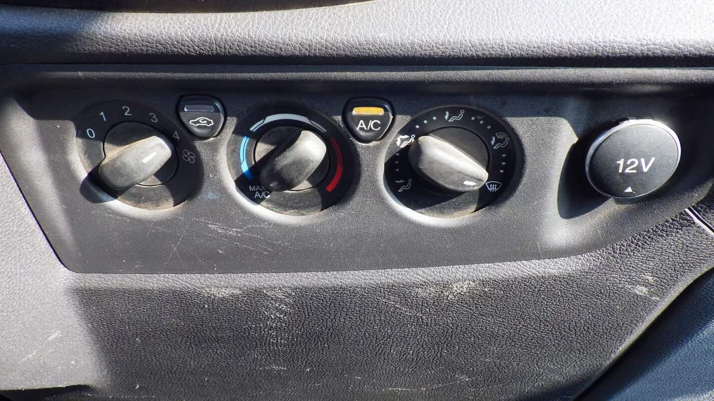 Ford Transit MAXI XXL L4H3 service mobil – cu portbagaj, scara, dulapioare