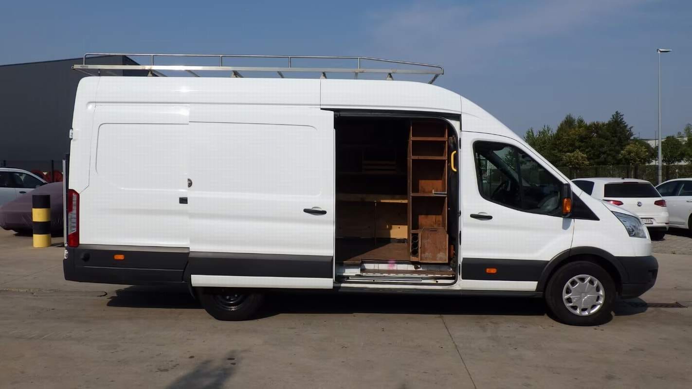 Ford Transit MAXI XXL L4H3 service mobil – cu portbagaj, scara, dulapioare