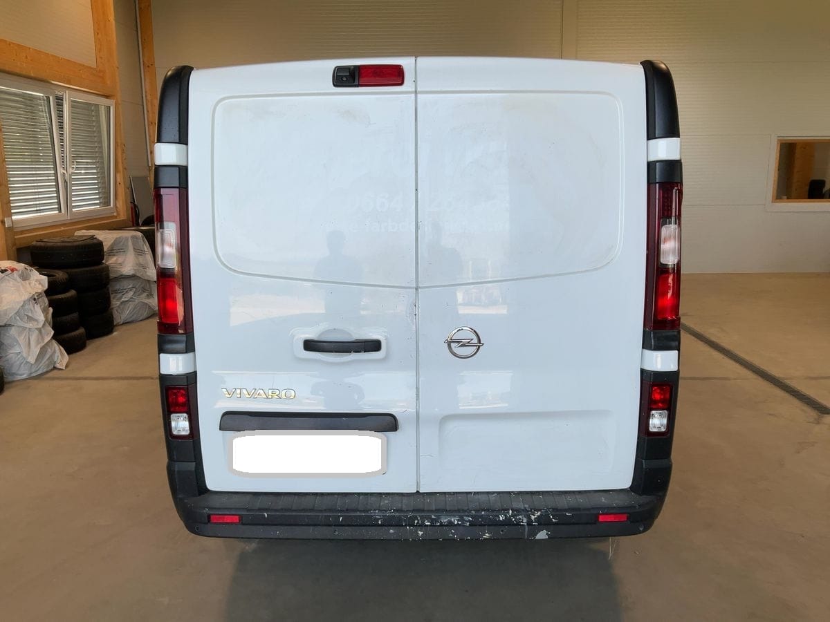 Opel Vivaro 1.6CDTi EURO6 – rate, leasing, garantie