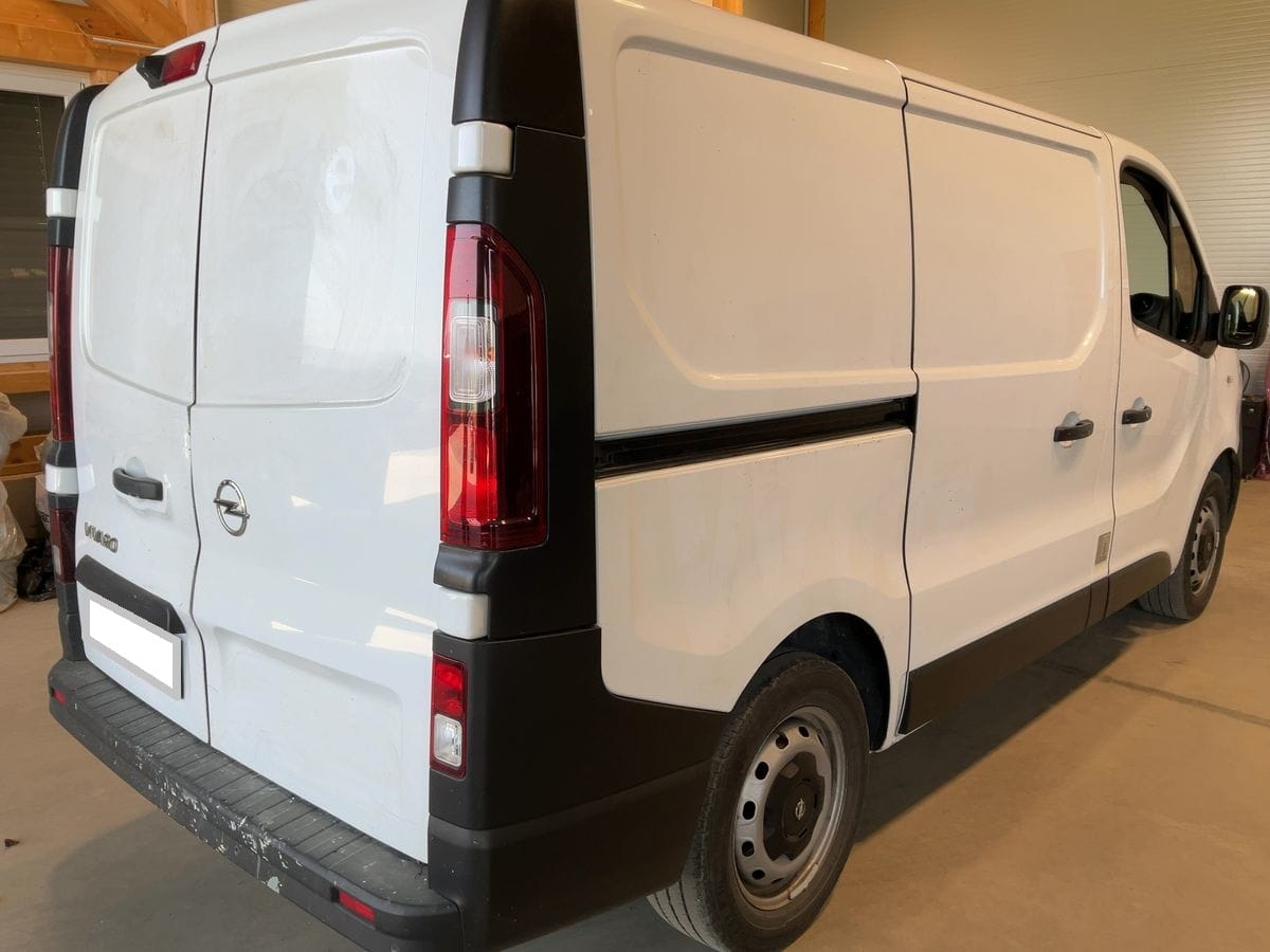 Opel Vivaro 1.6CDTi EURO6 – rate, leasing, garantie