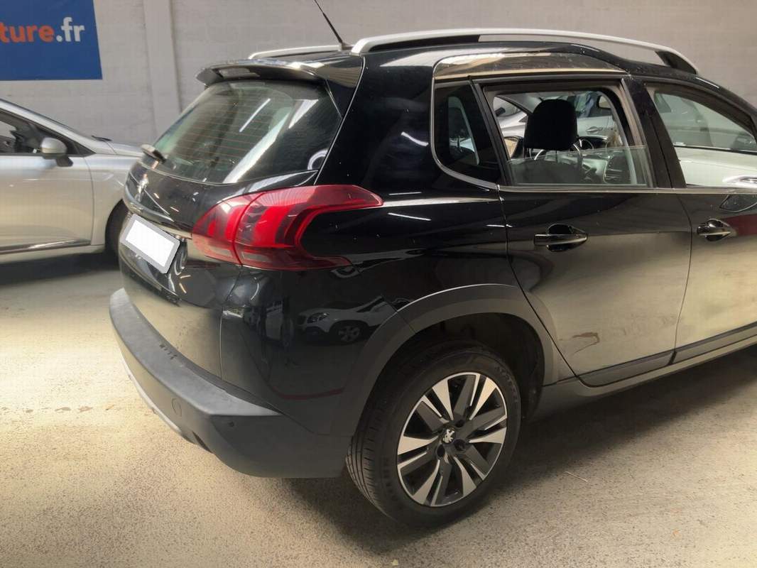 Peugeot 2008 manual, benzina 1.2L EURO6 – leasing, rate, garantie