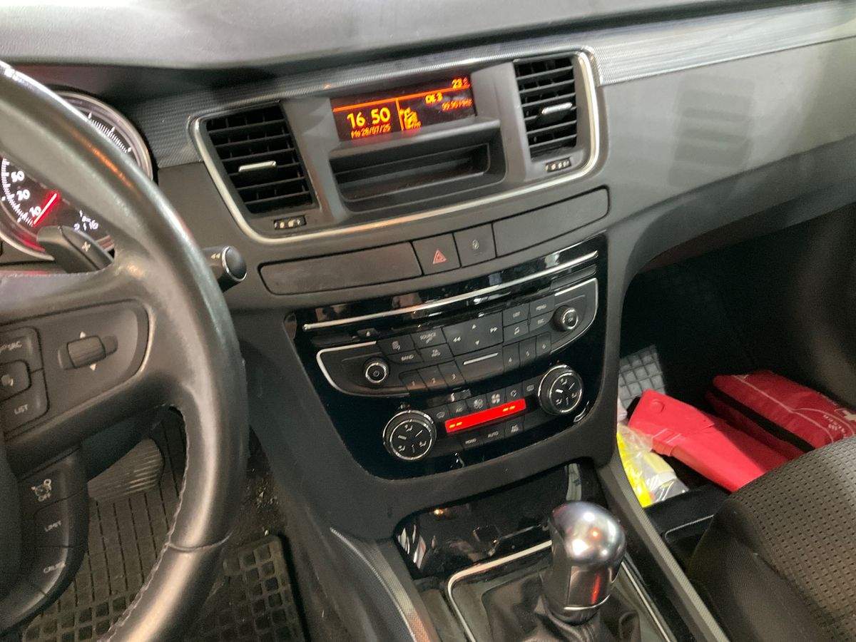 Peugeot 508 SW 1.6eHDi – rate, avans zero, garantie 12 luni