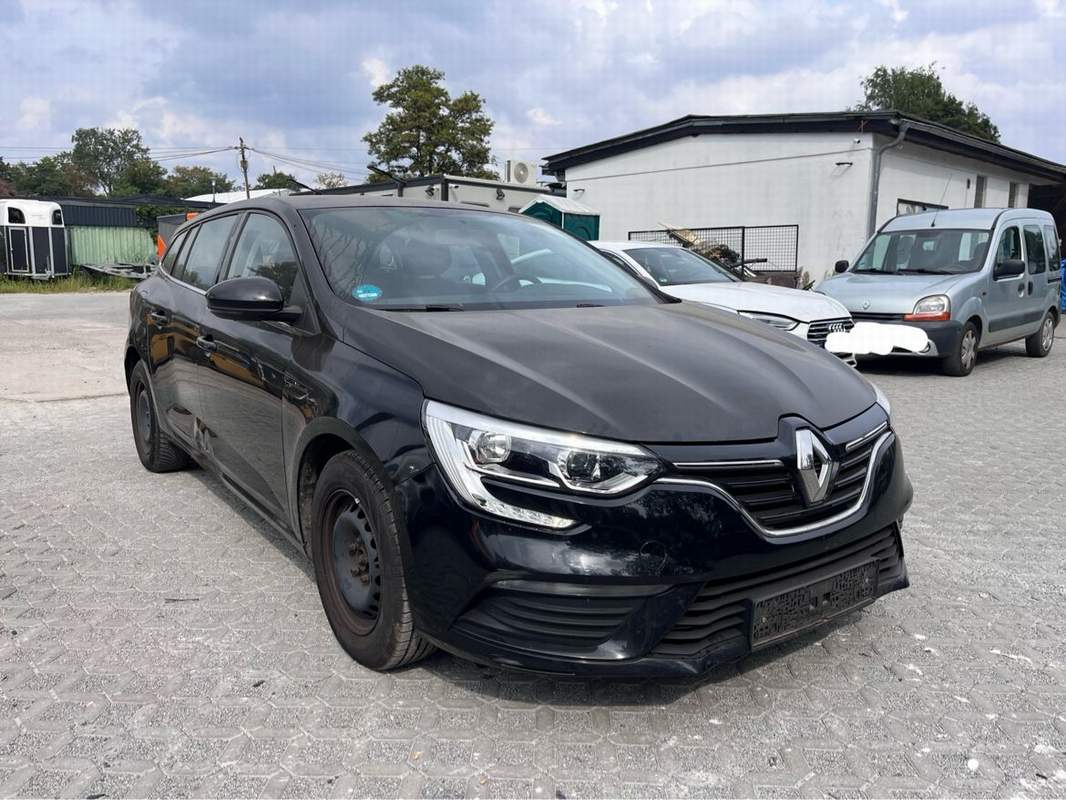 Renault Megane 1.2TCe EURO6 – rate, avans 0%, garantie
