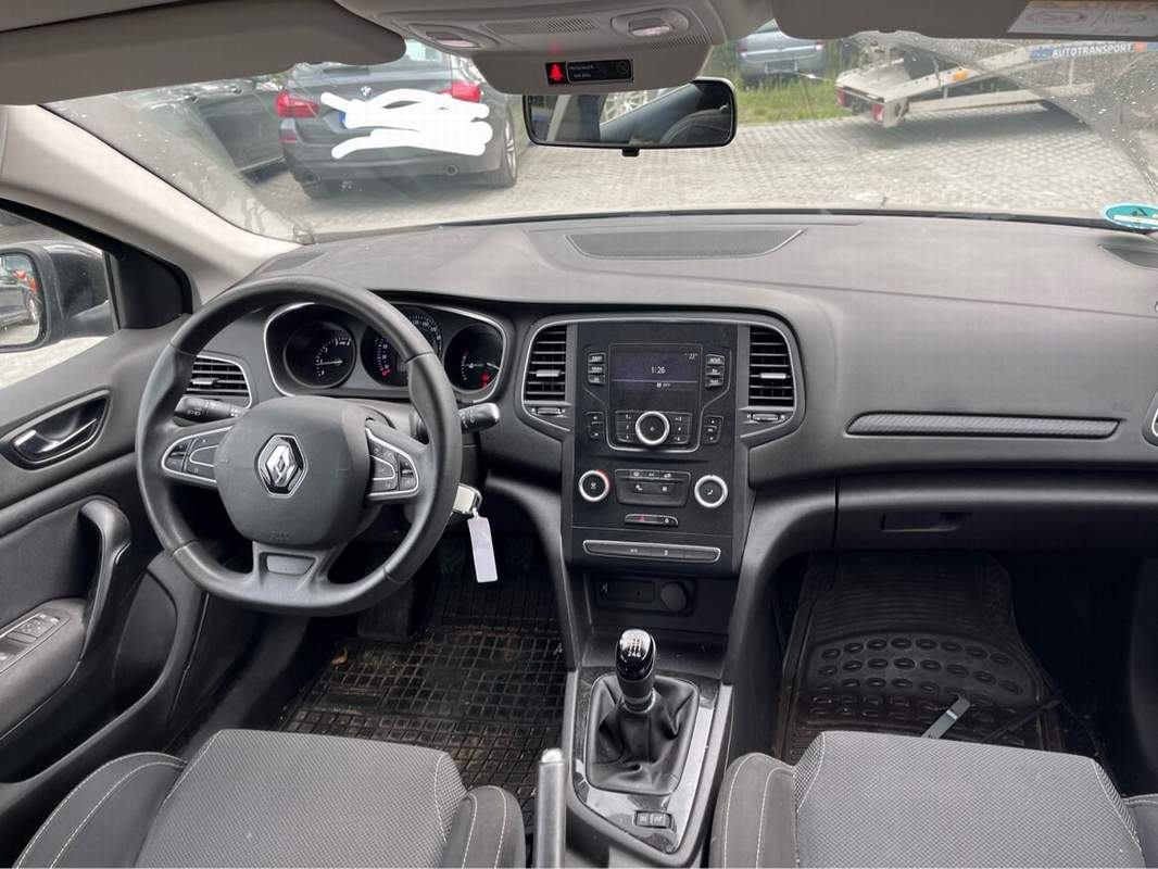 Renault Megane 1.2TCe EURO6 – rate, avans 0%, garantie
