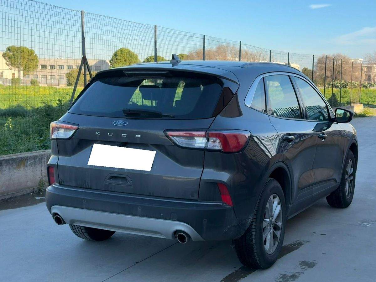 Ford KUGA 1.5TDCi automata 2022 - leasing, rate, garantie - fotografia 2 din 3