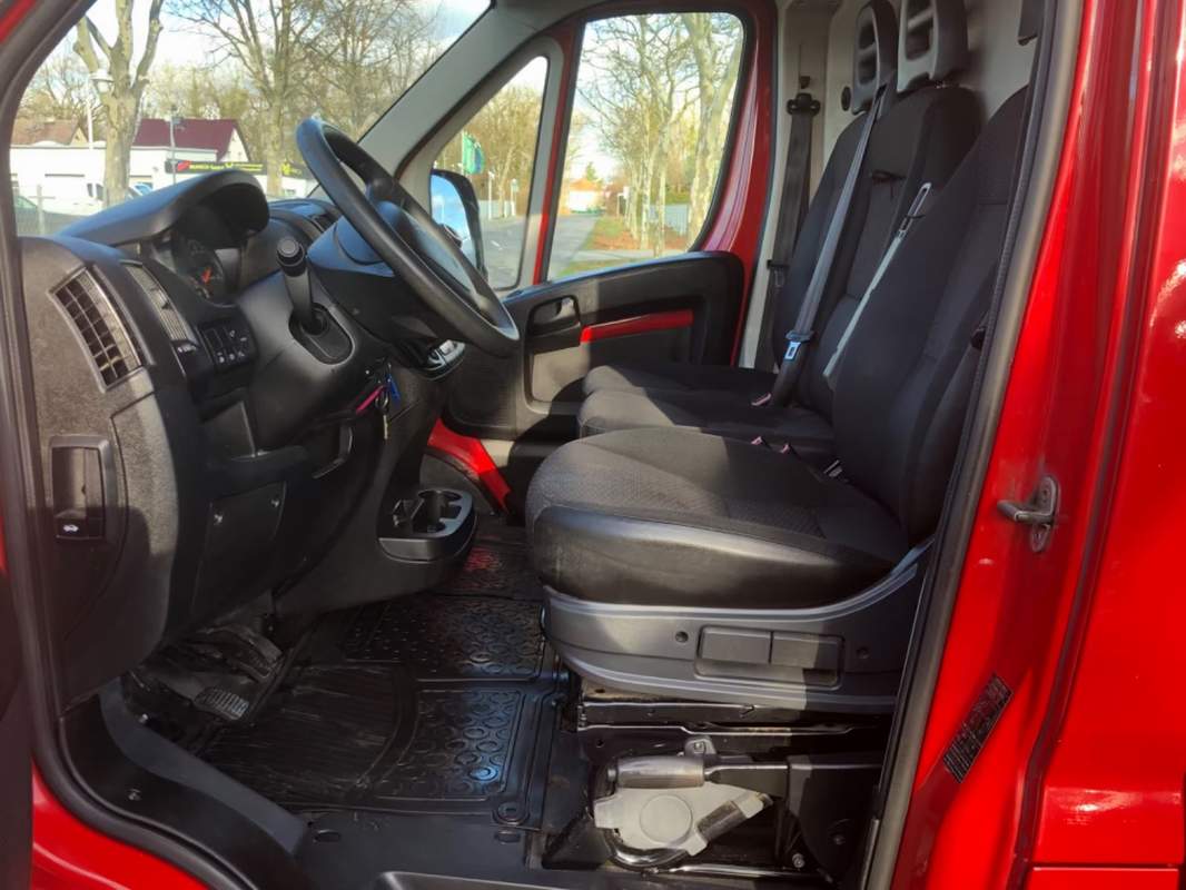 Peugeot Boxer L3H2 3500kg – Furgon Marfa 3 locuri, rate, leasing, garantie