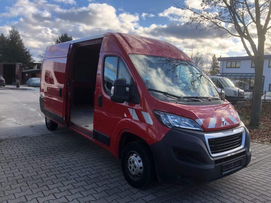 Peugeot Boxer L3H2 3500kg - Furgon Marfa 3 locuri, rate, leasing, garantie - fotografia 3 din 3