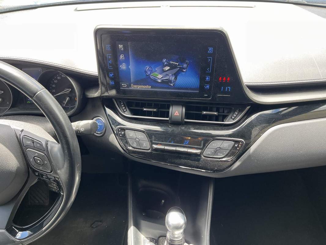 Toyota CHR 1.8L Hybrid – rate, avans zero, leasing, garantie