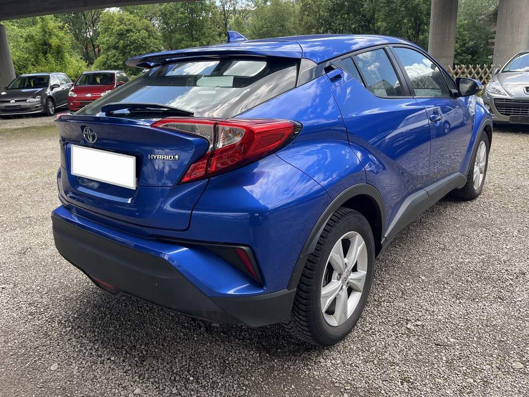 Toyota CHR 1.8L Hybrid - rate, avans zero, leasing, garantie - fotografia 3 din 3