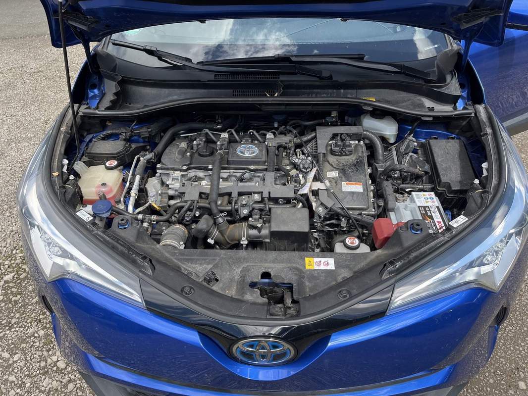Toyota CHR 1.8L Hybrid – rate, avans zero, leasing, garantie