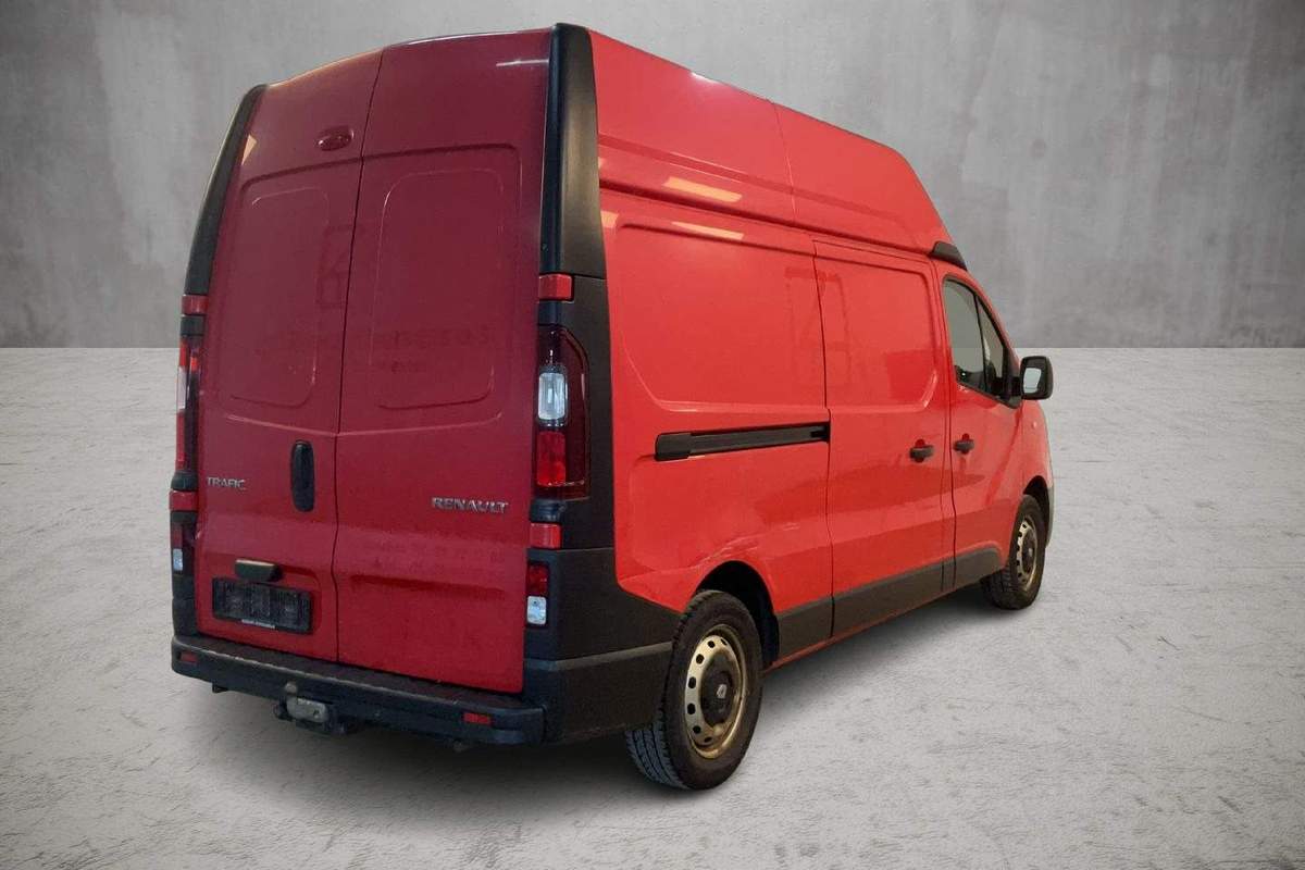 Renault Trafic L2H2 suprainaltat, AC – leasing, rate, garantie